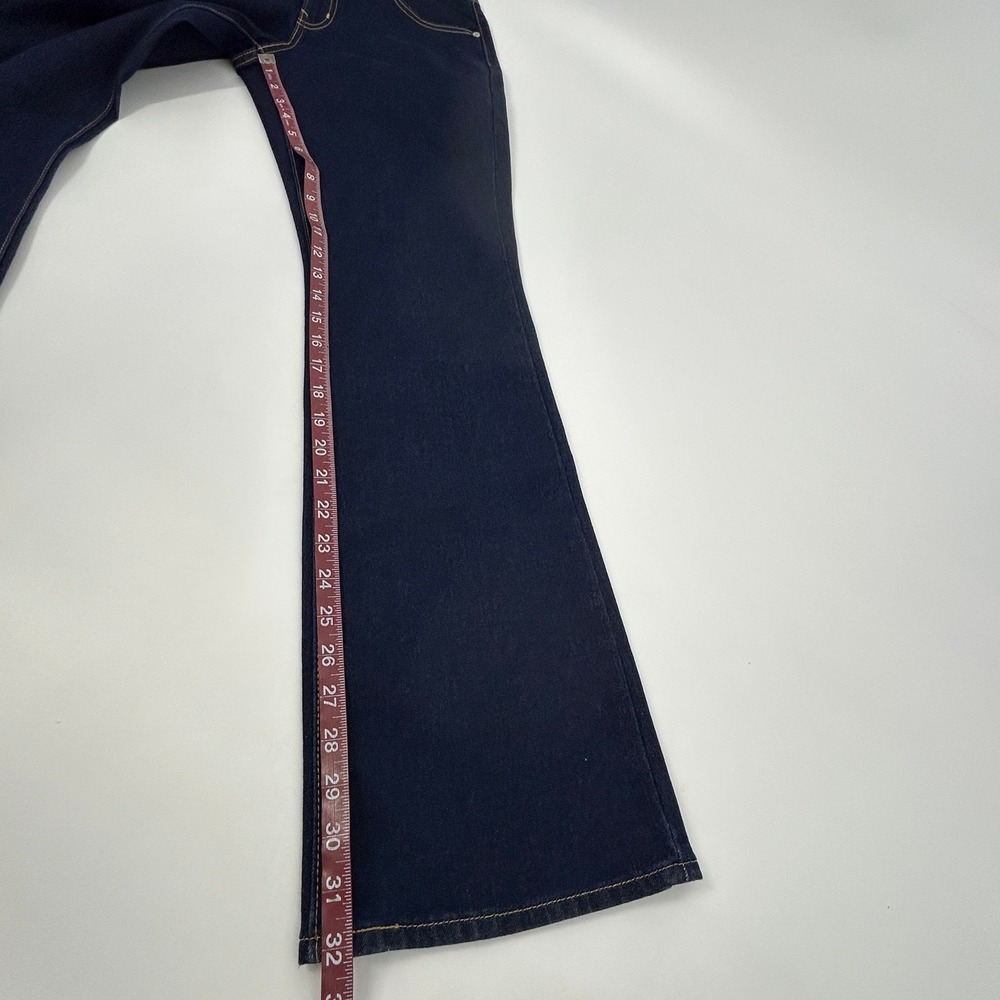 Levi Strauss 725 High Rise Bootcut Jeans Women 29x32 Blue Dark Wash NEW - Picture 11 of 14
